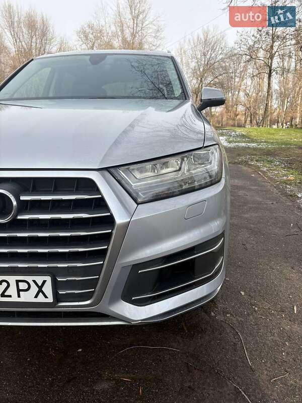 Внедорожник / Кроссовер Audi Q7 2017 в Запорожье фото 14 Внедорожник / Кроссовер Audi Q7 2017 в Запорожье