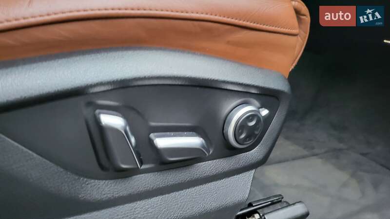 Внедорожник / Кроссовер Audi Q7 2016 в Луцке