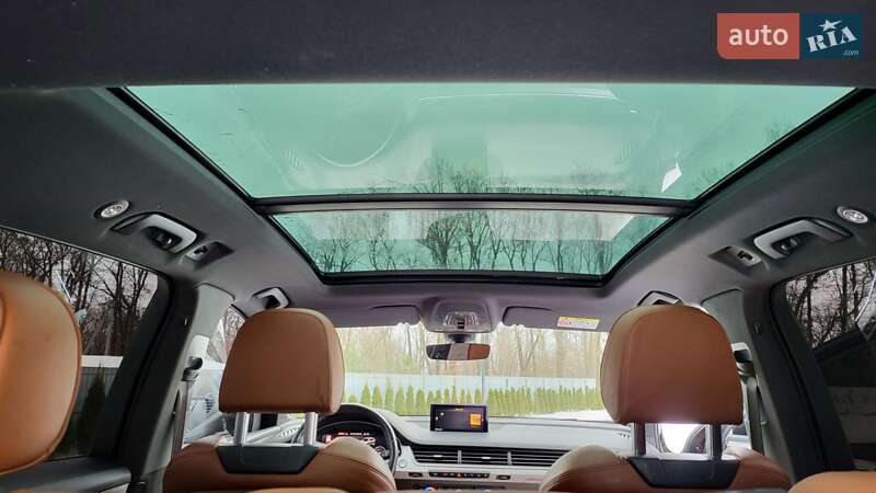 Внедорожник / Кроссовер Audi Q7 2016 в Луцке