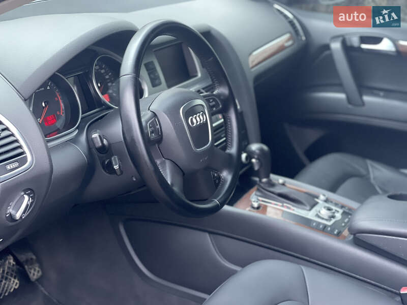 Позашляховик / Кросовер Audi Q7 2010 в Самборі фото 14 Позашляховик / Кросовер Audi Q7 2010 в Самборі