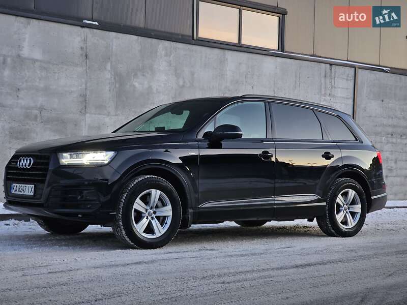 Позашляховик / Кросовер Audi Q7 2017 в Києві фото Позашляховик / Кросовер Audi Q7 2017 в Києві