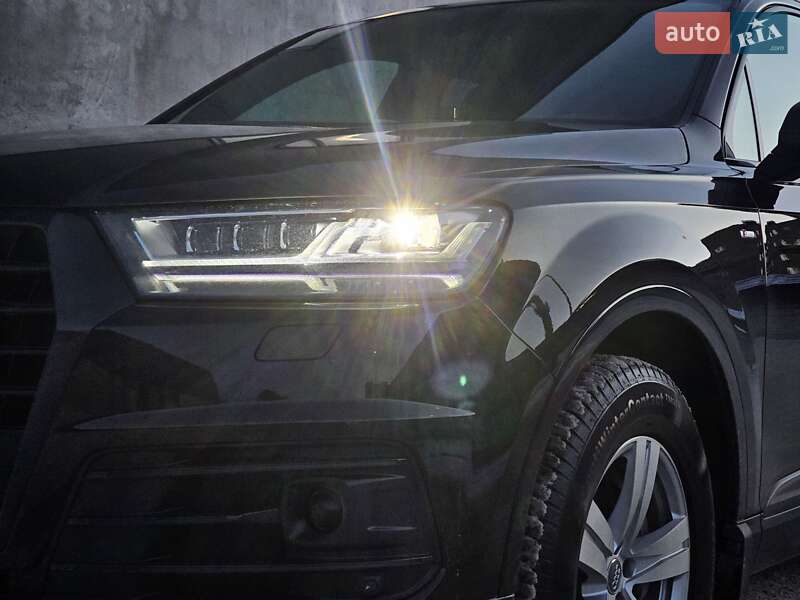 Позашляховик / Кросовер Audi Q7 2017 в Києві фото 3 Позашляховик / Кросовер Audi Q7 2017 в Києві