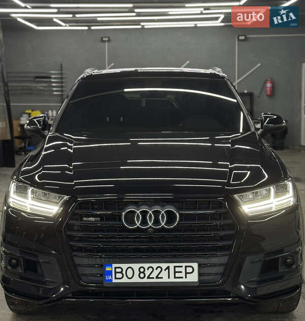 Позашляховик / Кросовер Audi Q7 2018 в Тернополі