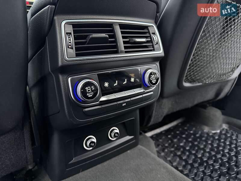 Позашляховик / Кросовер Audi Q7 2018 в Вінниці