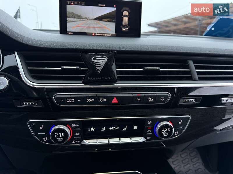 Позашляховик / Кросовер Audi Q7 2018 в Вінниці