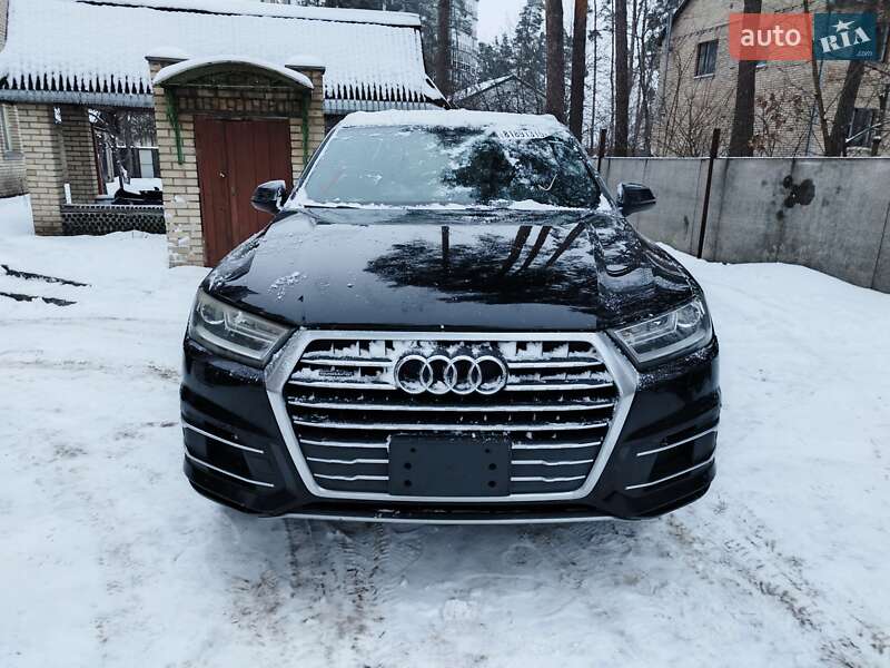 Позашляховик / Кросовер Audi Q7 2017 в Ірпені фото Позашляховик / Кросовер Audi Q7 2017 в Ірпені