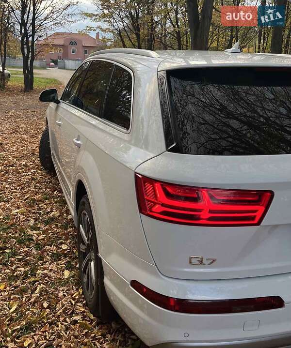 Внедорожник / Кроссовер Audi Q7 2019 в Ивано-Франковске