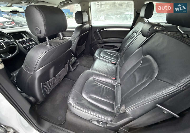 Внедорожник / Кроссовер Audi Q7 2009 в Киеве