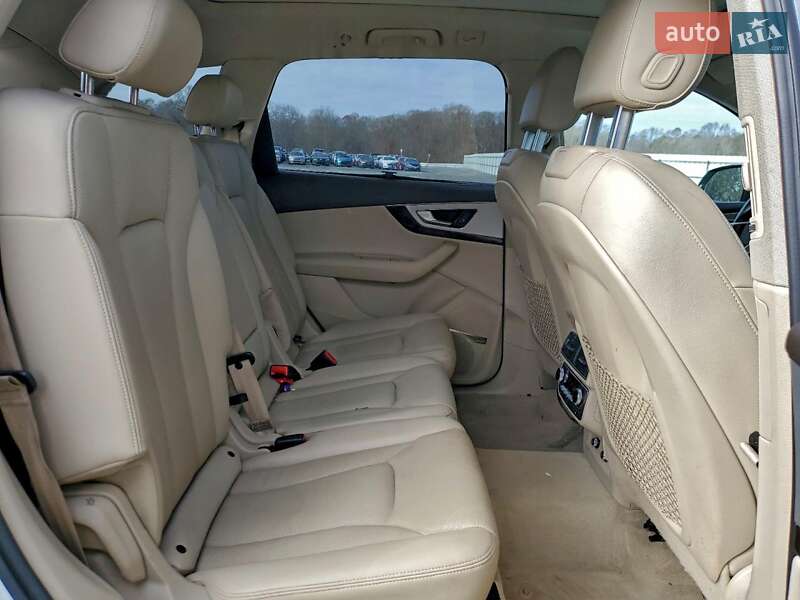 Позашляховик / Кросовер Audi Q7 2018 в Львові