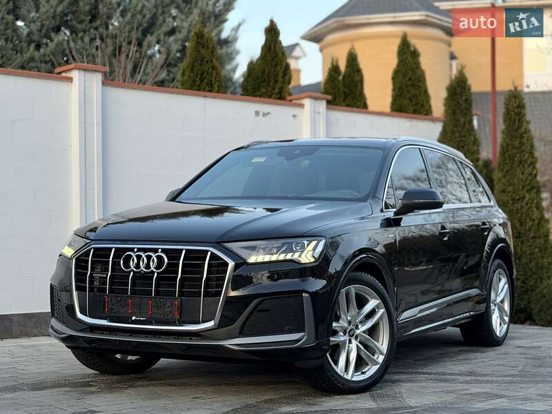 Audi Q7 2021