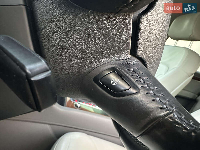 Внедорожник / Кроссовер Audi Q7 2010 в Стрые