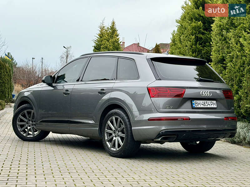 Внедорожник / Кроссовер Audi Q7 2016 в Одессе фото 9 Внедорожник / Кроссовер Audi Q7 2016 в Одессе