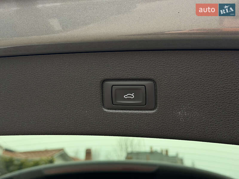 Внедорожник / Кроссовер Audi Q7 2016 в Одессе фото 27 Внедорожник / Кроссовер Audi Q7 2016 в Одессе