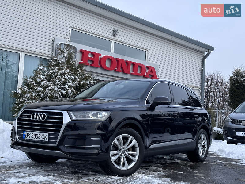 Внедорожник / Кроссовер Audi Q7 2016 в Ровно