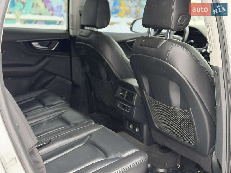 Внедорожник / Кроссовер Audi Q7 2019 в Львове