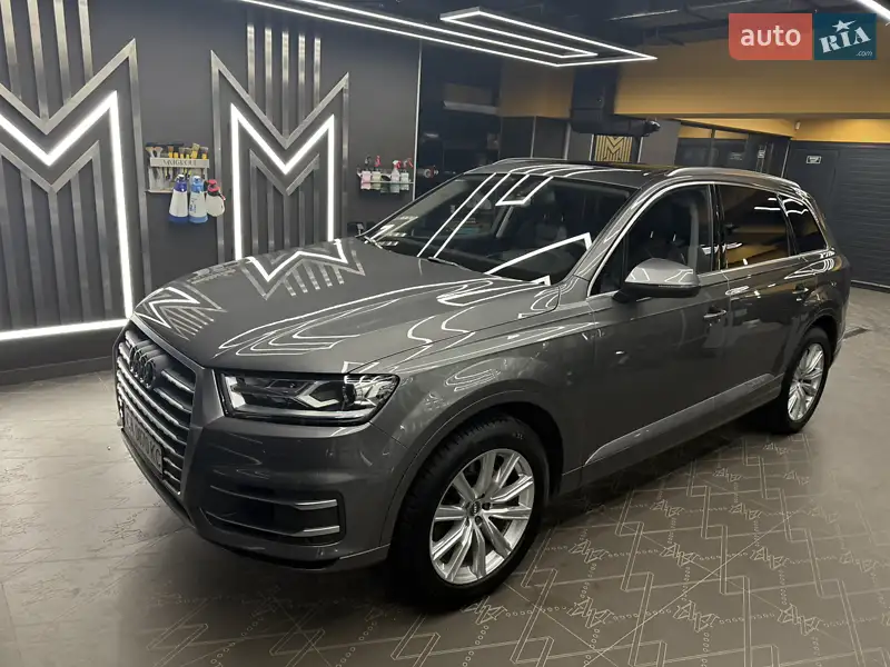 Audi Q7