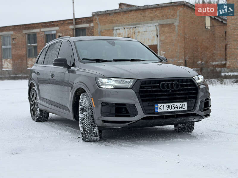 Внедорожник / Кроссовер Audi Q7 2016 в Лубнах фото 13 Внедорожник / Кроссовер Audi Q7 2016 в Лубнах