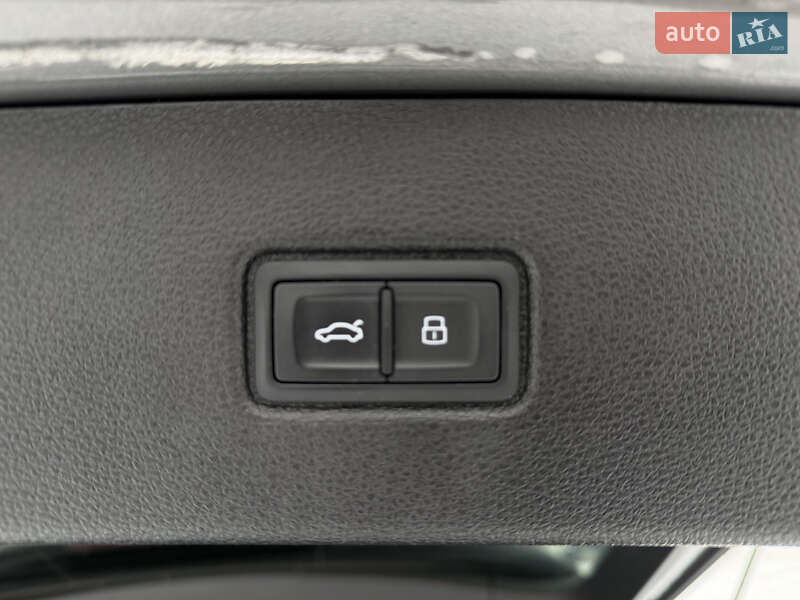 Внедорожник / Кроссовер Audi Q7 2016 в Лубнах фото 35 Внедорожник / Кроссовер Audi Q7 2016 в Лубнах