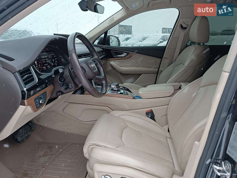 Внедорожник / Кроссовер Audi Q7 2018 в Львове