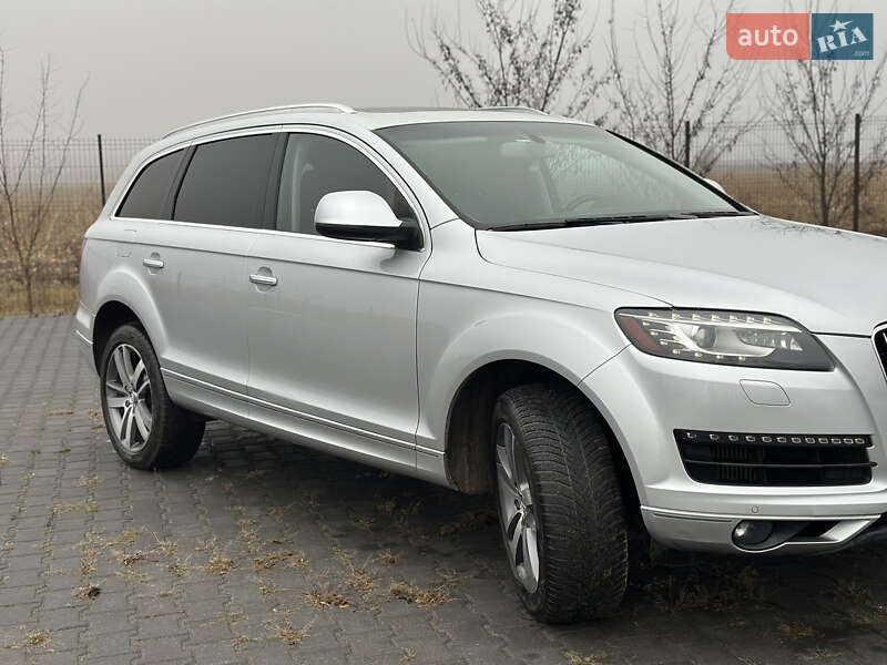 Внедорожник / Кроссовер Audi Q7 2013 в Тернополе