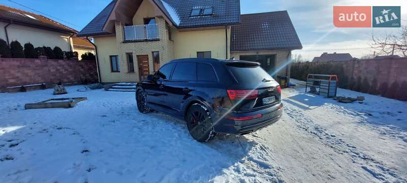 Позашляховик / Кросовер Audi Q7 2016 в Луцьку фото 10 Позашляховик / Кросовер Audi Q7 2016 в Луцьку
