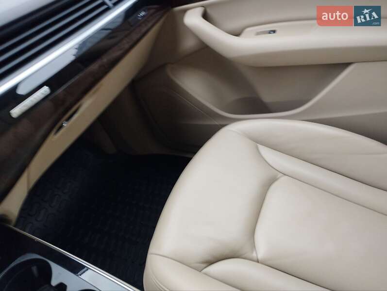 Внедорожник / Кроссовер Audi Q7 2016 в Тернополе