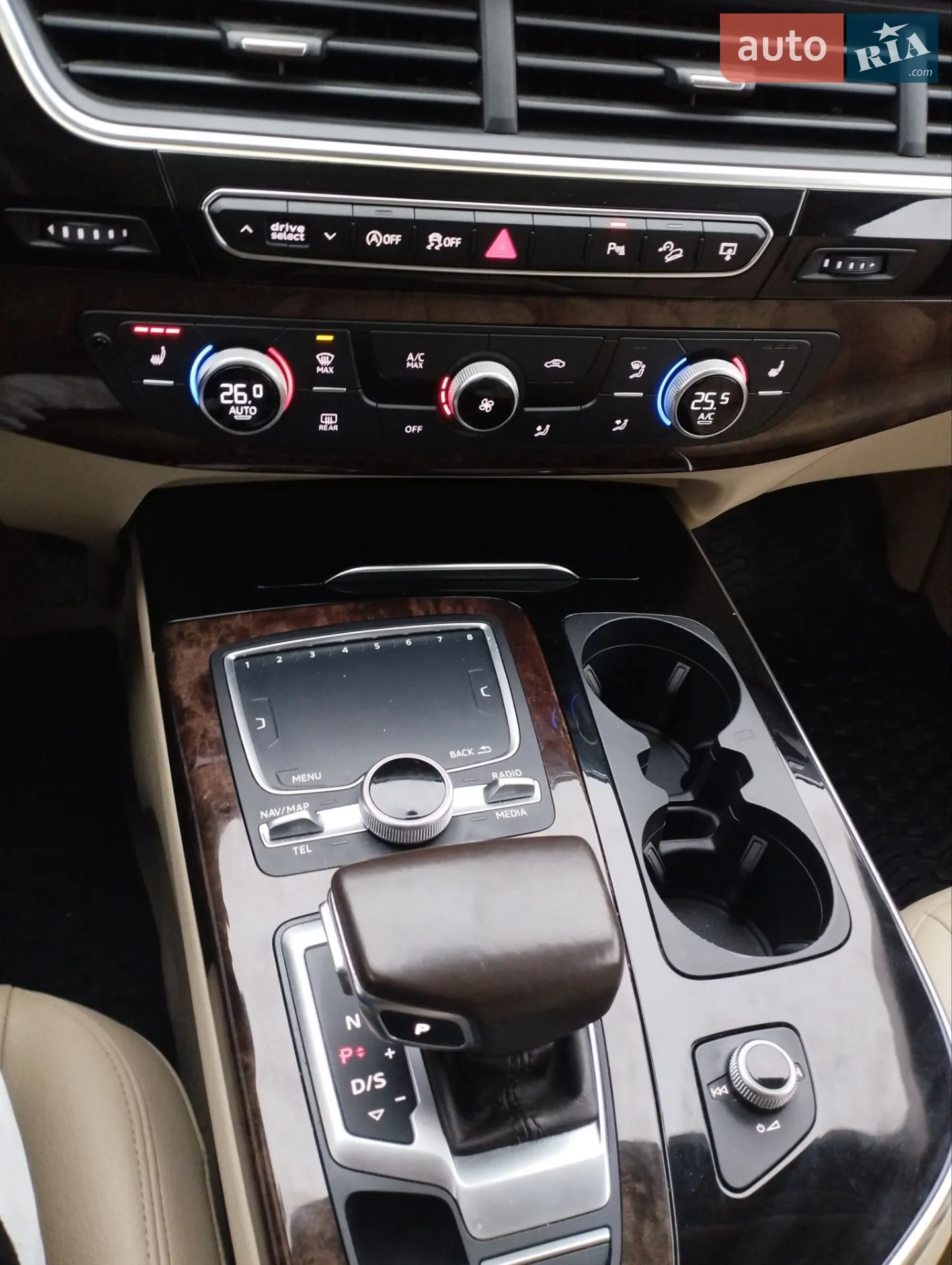 2016 Audi Q7 - мініатюра 37