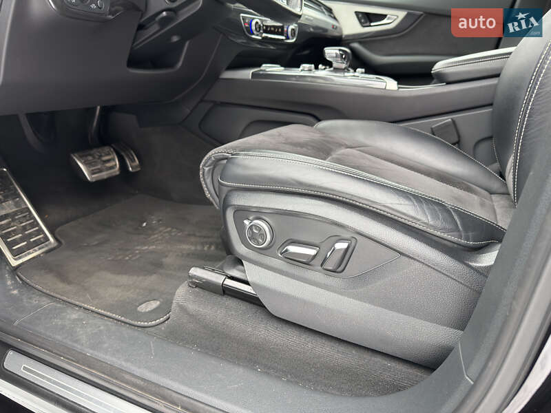 Внедорожник / Кроссовер Audi Q7 2018 в Луцке