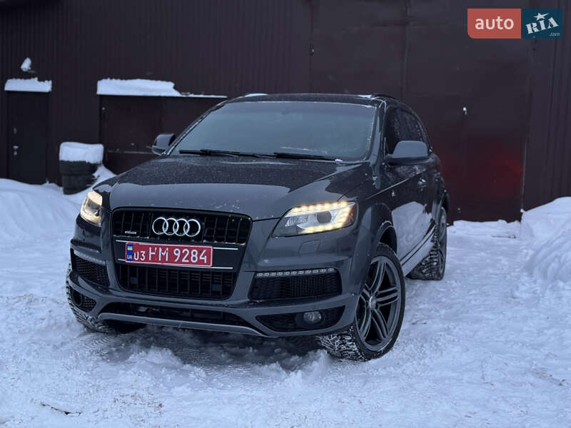 Внедорожник / Кроссовер Audi Q7 2013 в Дубно