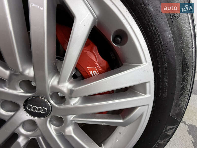 Внедорожник / Кроссовер Audi Q7 2018 в Трускавце