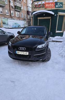 Внедорожник / Кроссовер Audi Q7 2013 в Коростене