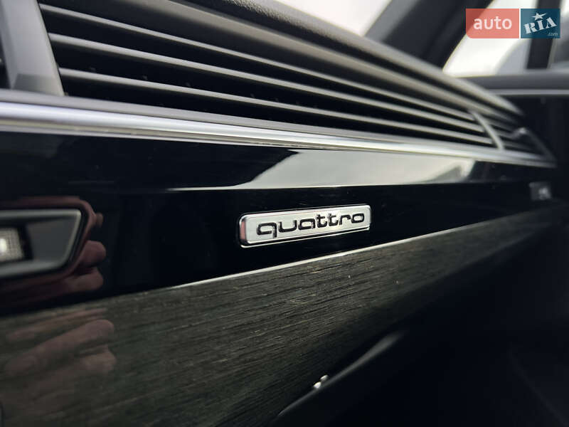 Внедорожник / Кроссовер Audi Q7 2017 в Ковеле