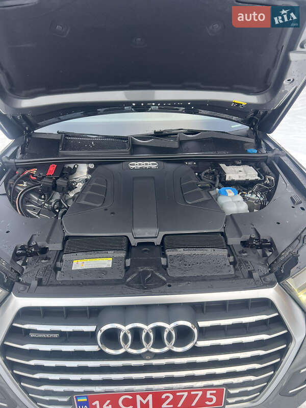 Внедорожник / Кроссовер Audi Q7 2017 в Львове