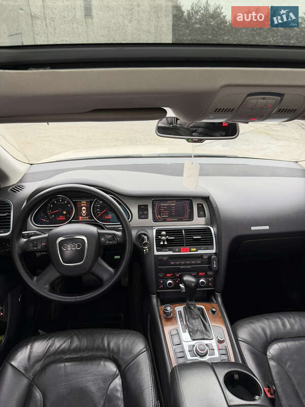 Внедорожник / Кроссовер Audi Q7 2006 в Каменском фото 16 Внедорожник / Кроссовер Audi Q7 2006 в Каменском