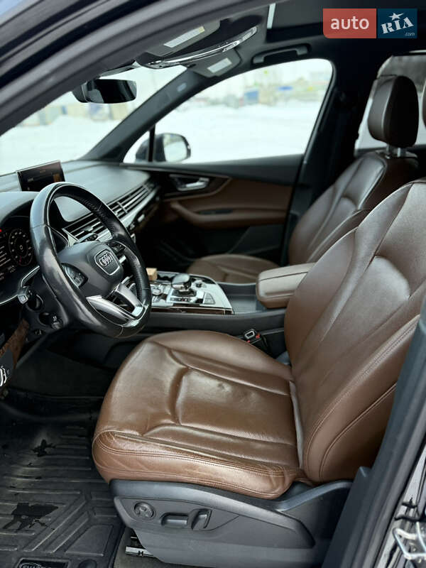 Внедорожник / Кроссовер Audi Q7 2017 в Ковеле