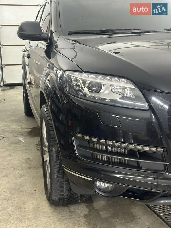 Внедорожник / Кроссовер Audi Q7 2015 в Львове