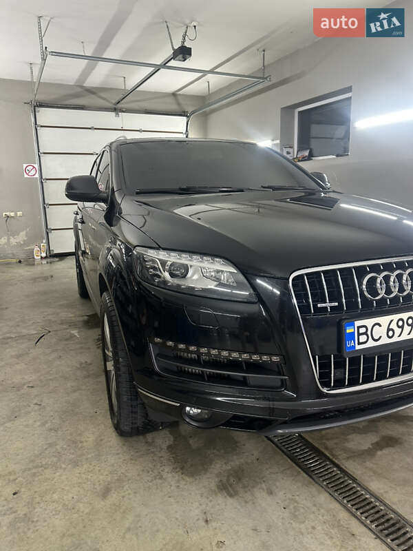 Внедорожник / Кроссовер Audi Q7 2015 в Львове