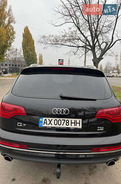 Внедорожник / Кроссовер Audi Q7 2013 в Харькове