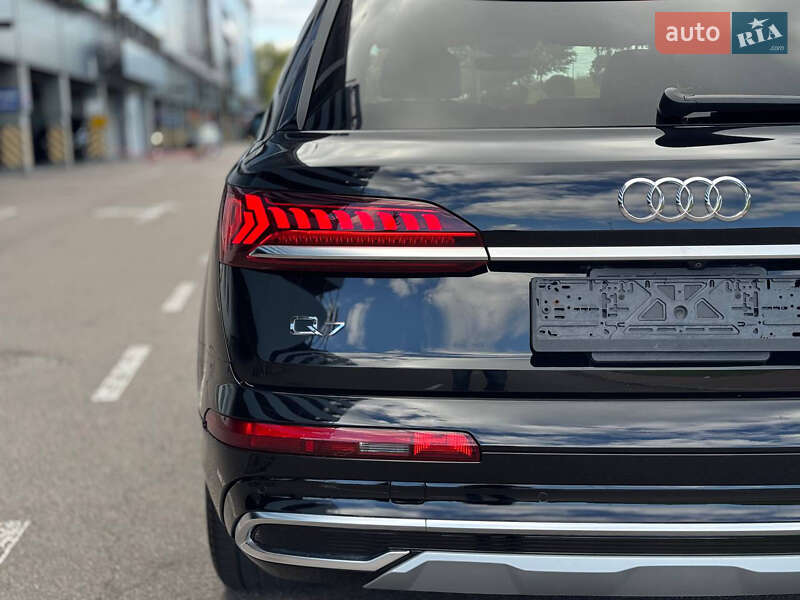 Внедорожник / Кроссовер Audi Q7 2020 в Киеве фото 30 Внедорожник / Кроссовер Audi Q7 2020 в Киеве