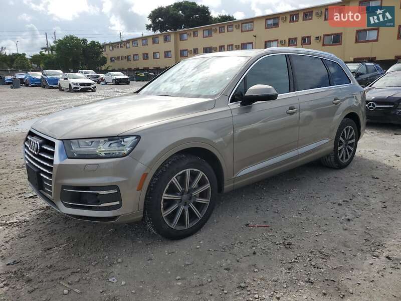 Audi Q7 2017