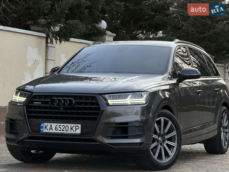 Внедорожник / Кроссовер Audi Q7 2019 в Одессе