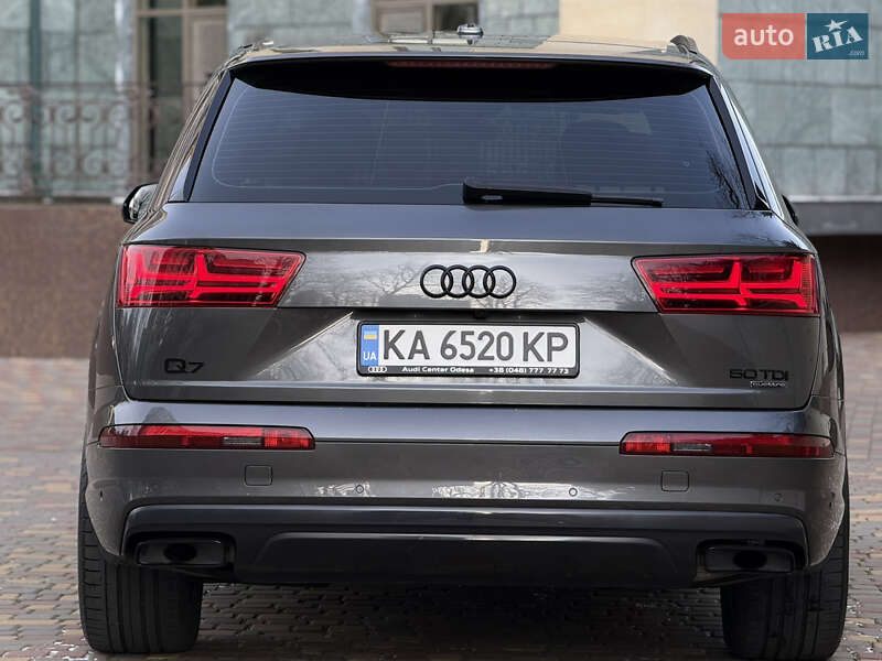 Внедорожник / Кроссовер Audi Q7 2019 в Одессе