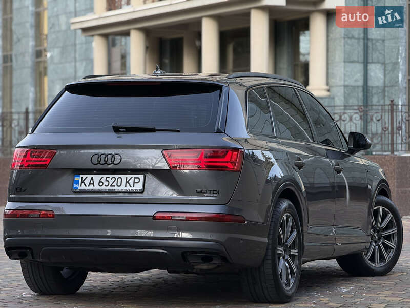 Внедорожник / Кроссовер Audi Q7 2019 в Одессе