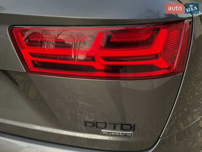 Внедорожник / Кроссовер Audi Q7 2019 в Одессе