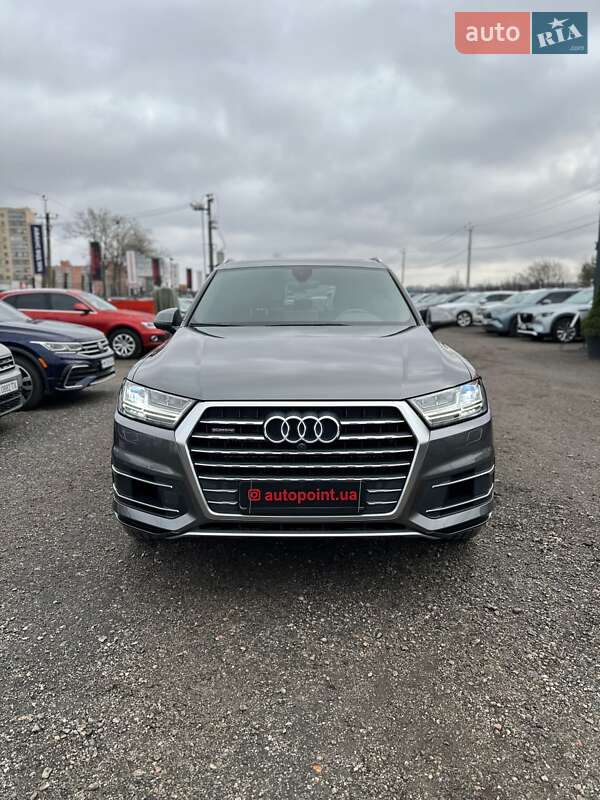 Внедорожник / Кроссовер Audi Q7 2019 в Белогородке