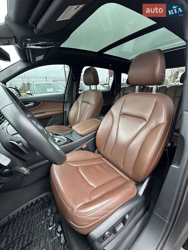 Внедорожник / Кроссовер Audi Q7 2019 в Белогородке