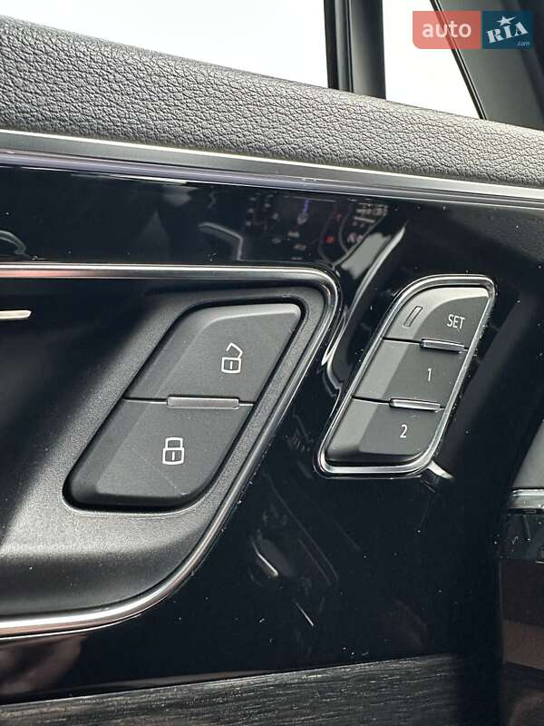 Внедорожник / Кроссовер Audi Q7 2019 в Белогородке