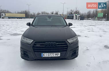 Позашляховик / Кросовер Audi Q7 2016 в Києві