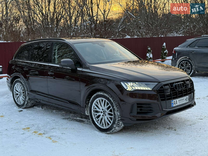 Внедорожник / Кроссовер Audi Q7 2022 в Львове