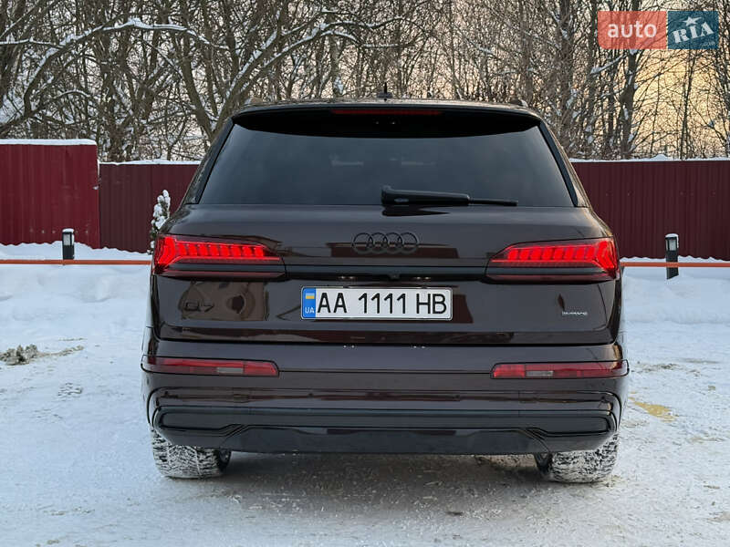 Внедорожник / Кроссовер Audi Q7 2022 в Львове